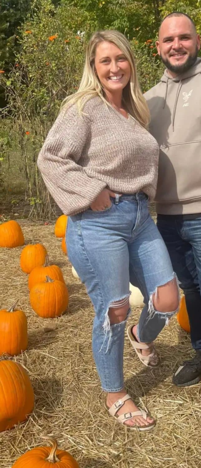 My sexy ass milf step sister. X: Johndoeg1y