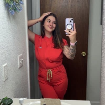 Click to view full size Hottest Milf ever? This curvy slut who loves sticking her tongue out comes damn close