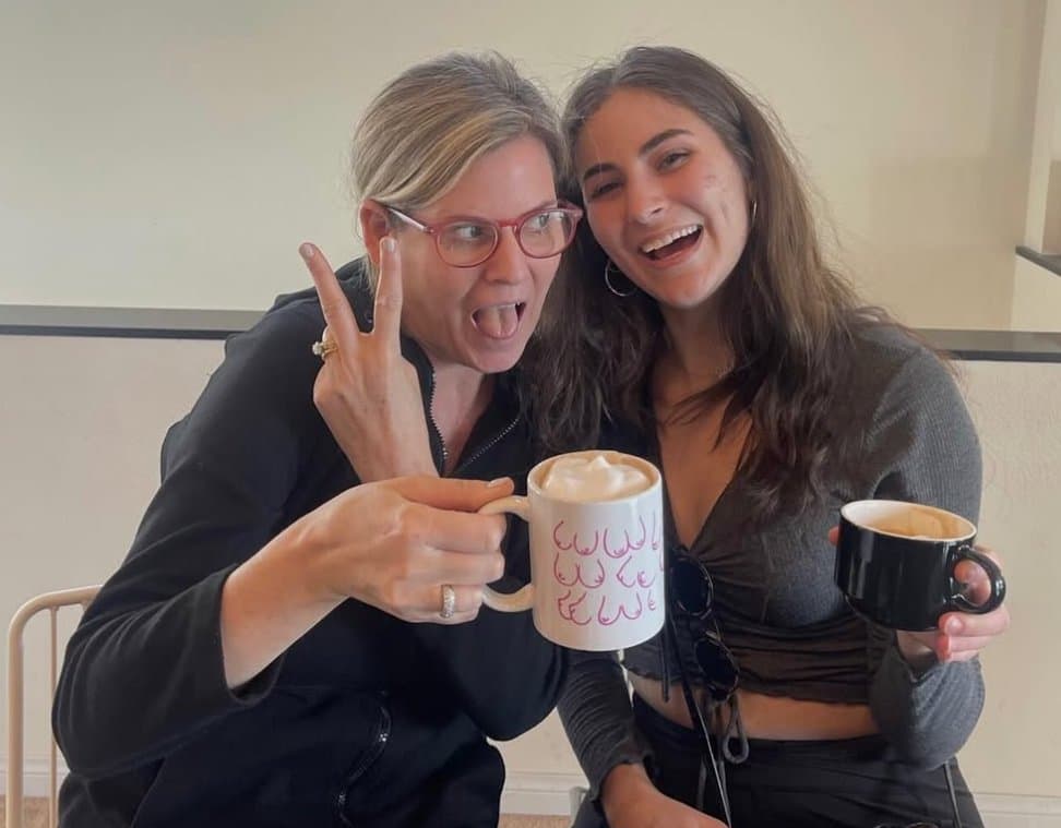 Ai content drop of our irl webslut family. Which family member needs your cum? Comment/ dm/ kik open