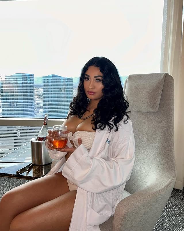 Sexy busty latina slut Kali