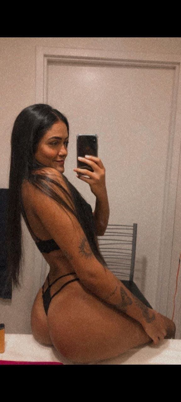 Amanda Mendes jogadora de vôlei safada vazada