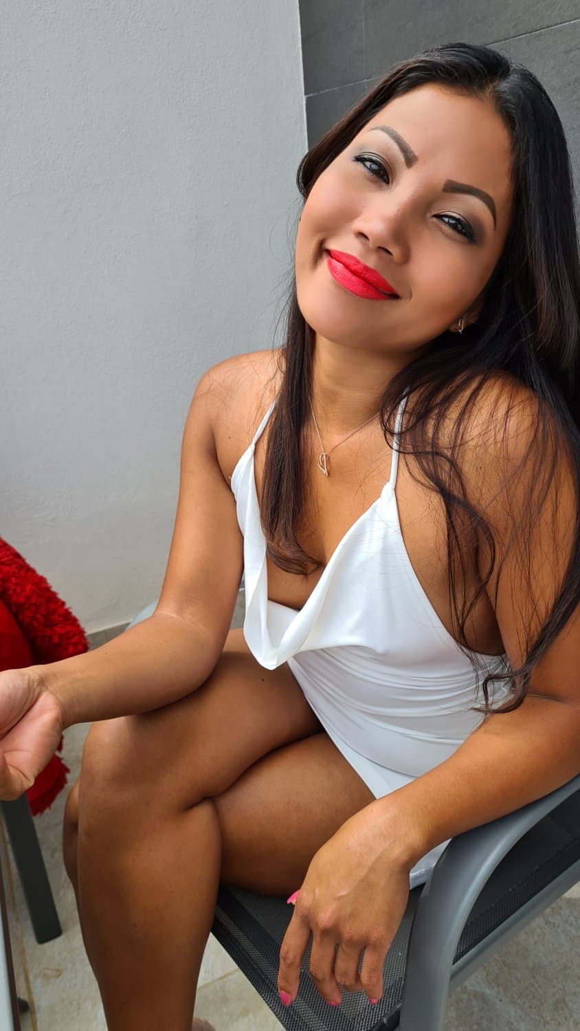 Rosie real Asian Hooker