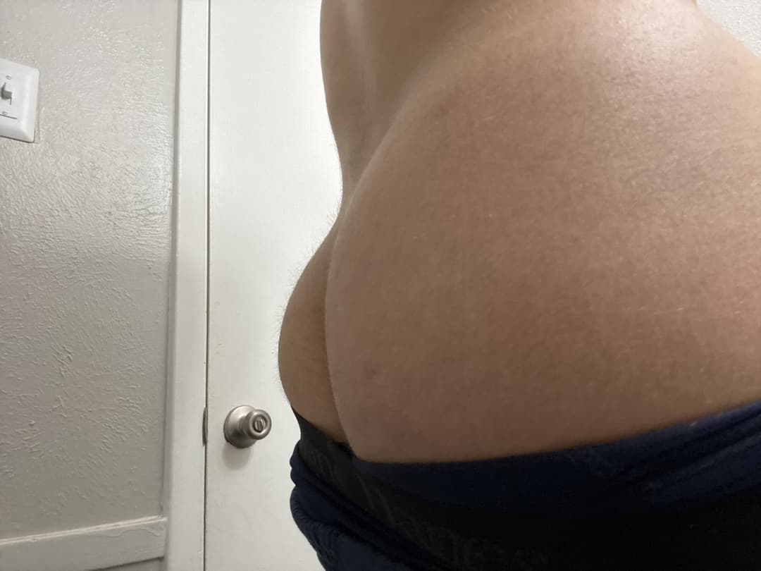 Ready to fuck (M and F) 19 Y/o Lightskin Dallas Escort Incalls only 24/7 (2142187210)