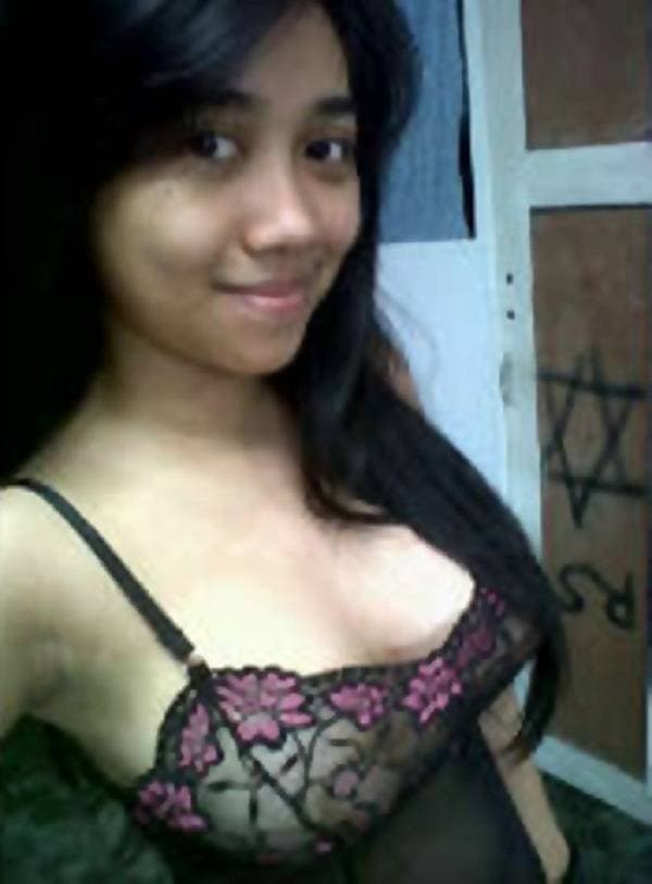 Yoga Teacher Oldschool Nudes