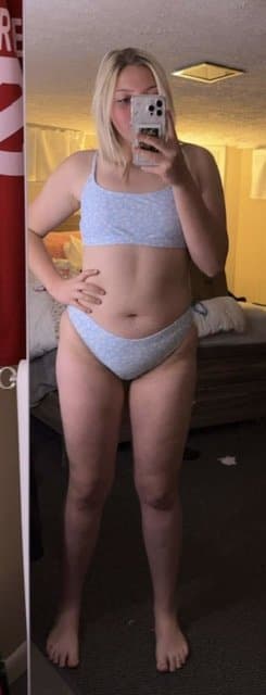 which is best outfit for the pool?