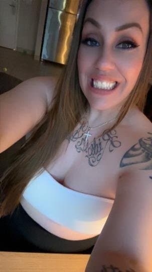 Single Mom Jenny From Atlanta Sucks Dick For A Few Bumps