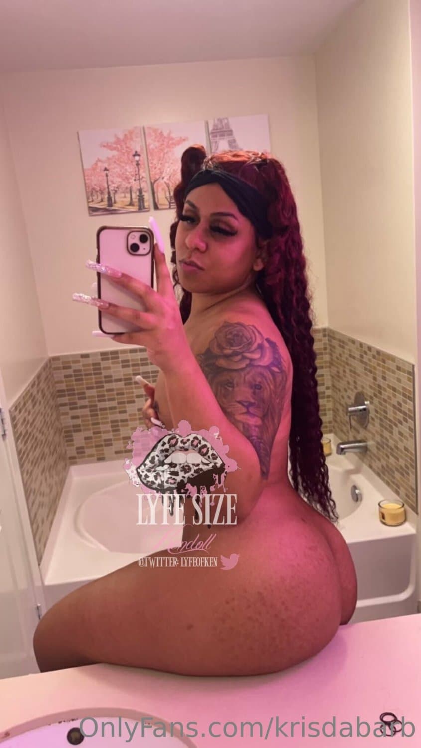 Big Booty Lightskin Trans Twerking & Getting Head ? (Blowjob, Big Ass, Ebony, BBC, Cumshot)