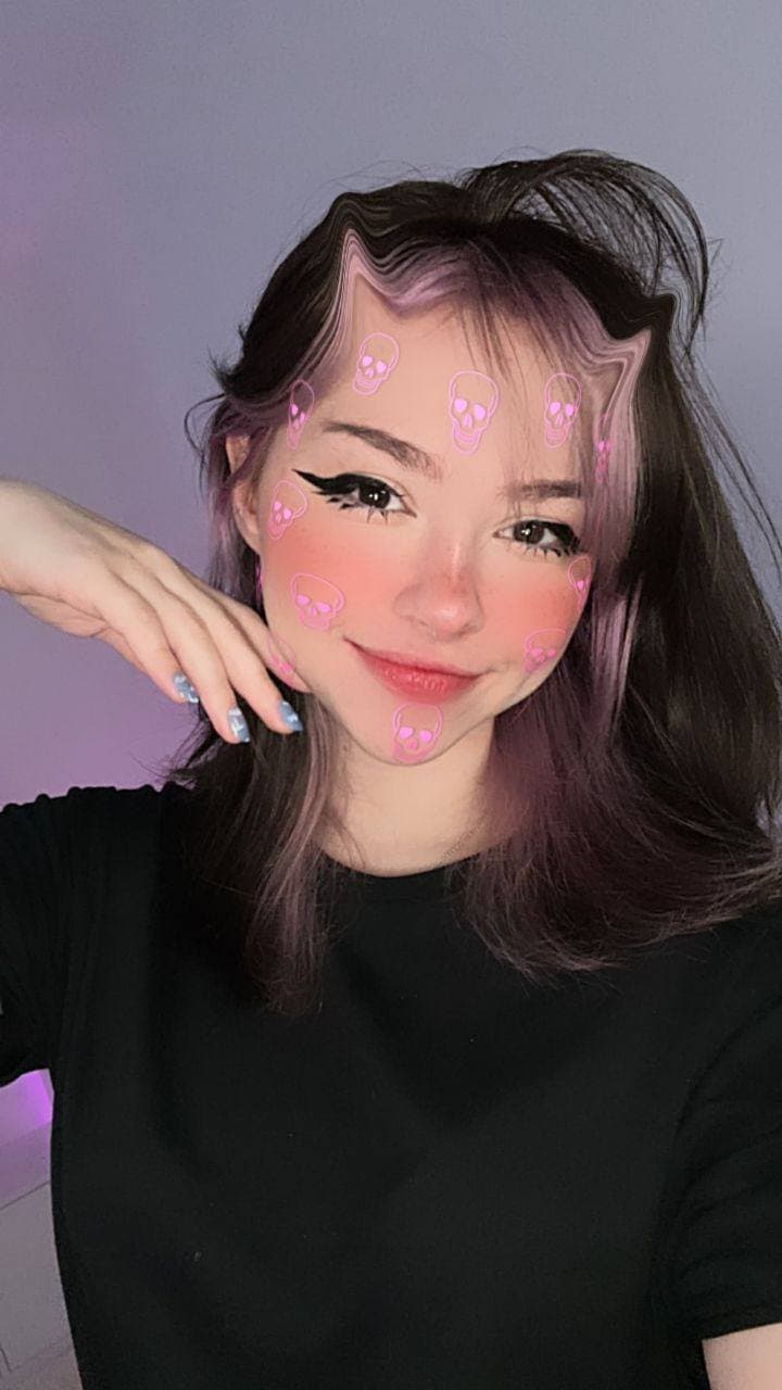 Streamers Latinas - twitch, kick, etc