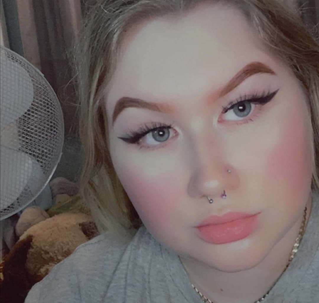 dm me ur weirdest kink hehe x