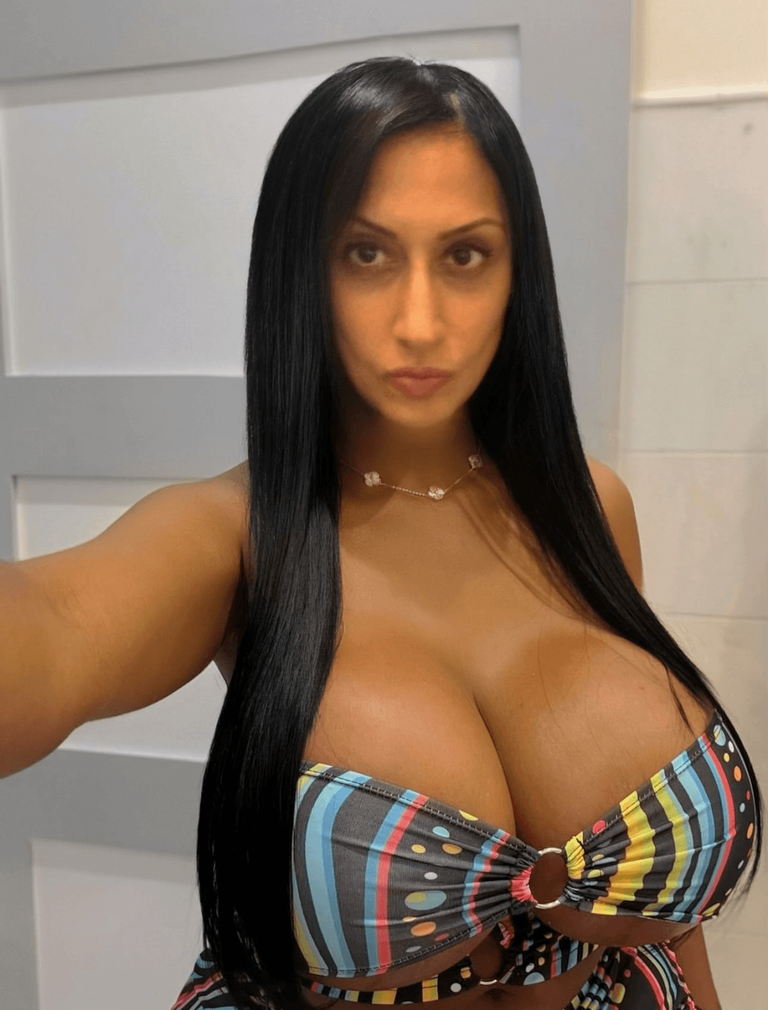 Smokey J Queen of Spades