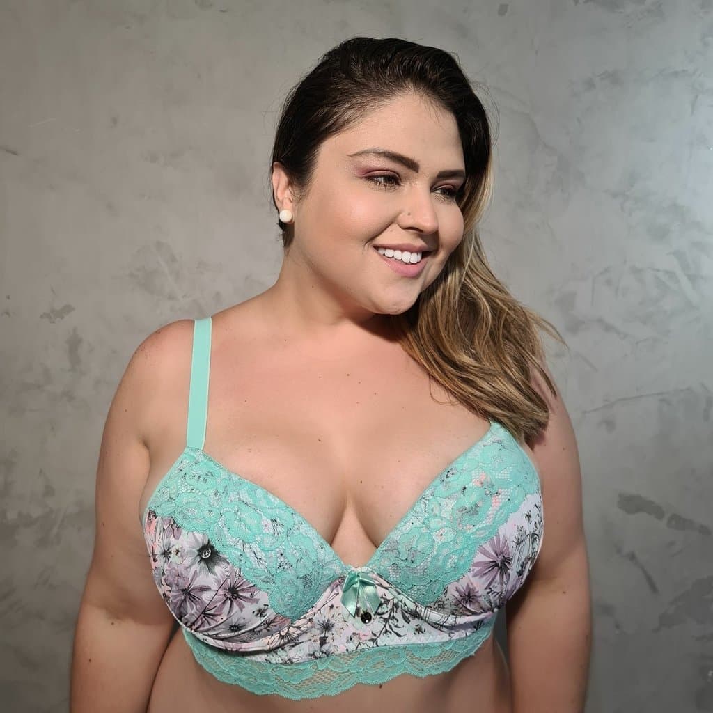 Gordinhas Gostosas de Lingeries