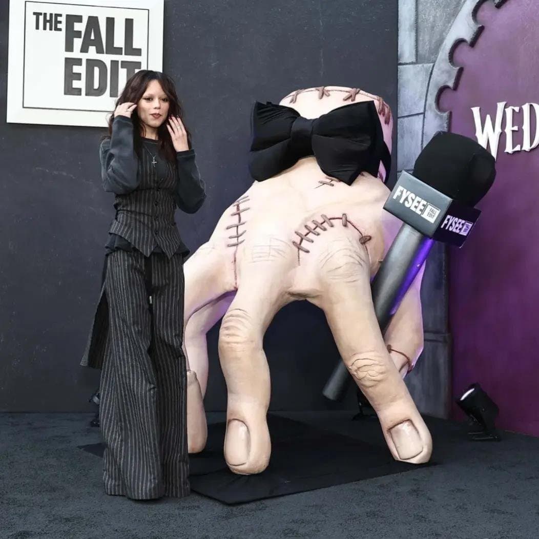 Little cute Jenna...Jenna Ortega gorgeous she is sexy !!!