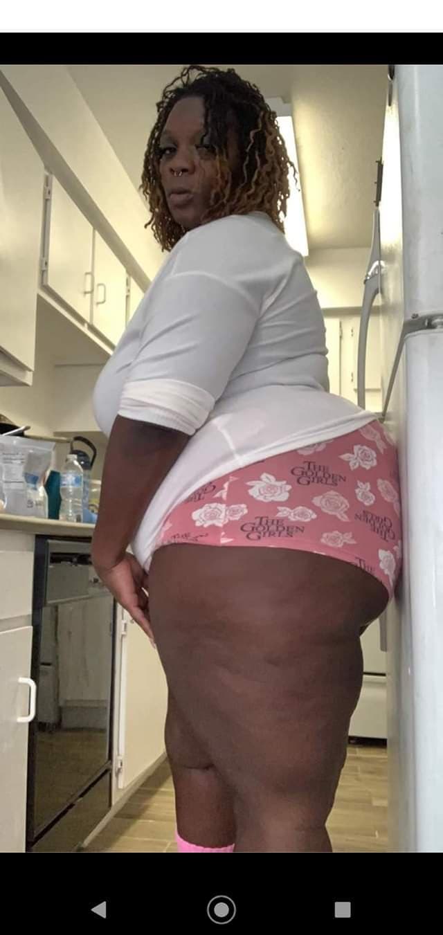 Dark Chocolate SSBBW Ebony Cougar I Would Not Pull Out 15