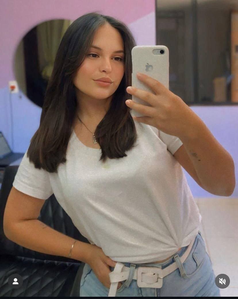 Novinha exibida vazada