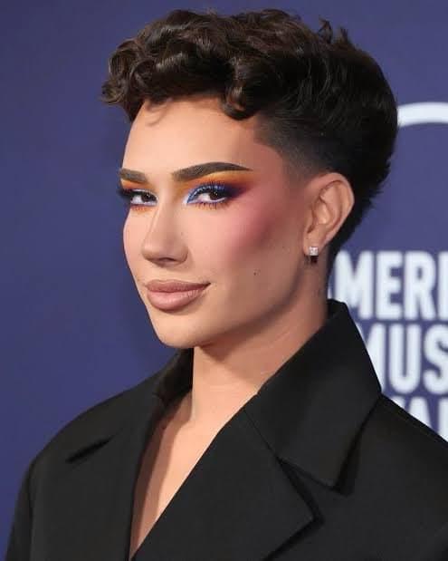 Bhad Bhabie shows James Charles how its truly done(warning extremely hot)