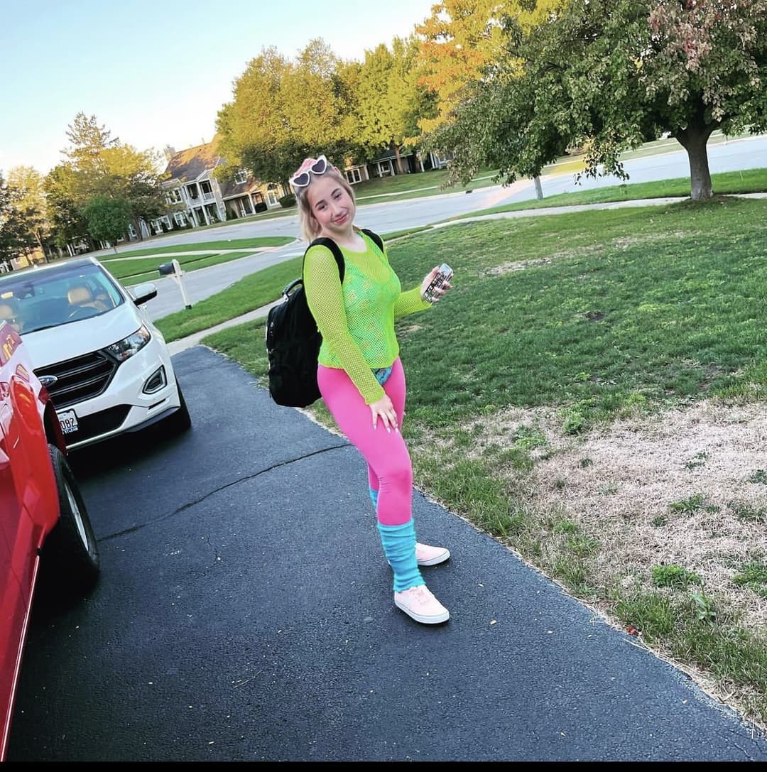 bubble butt pawg emma melka play twerking (jiggly)