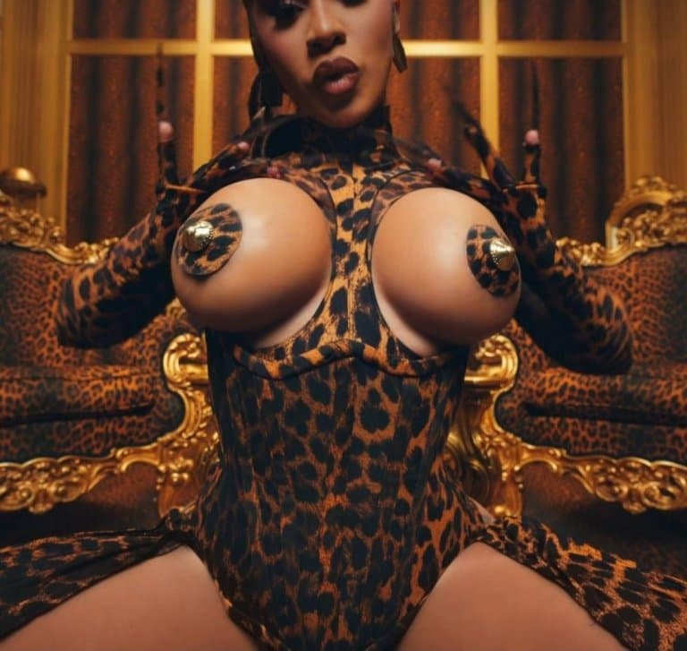 Cardi B –