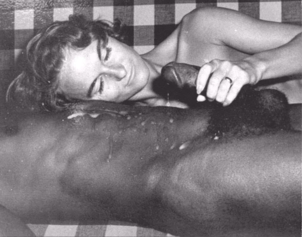 Click to view full size Makeup Cumshot Monday ? Pt 36 MEGA JIZZ