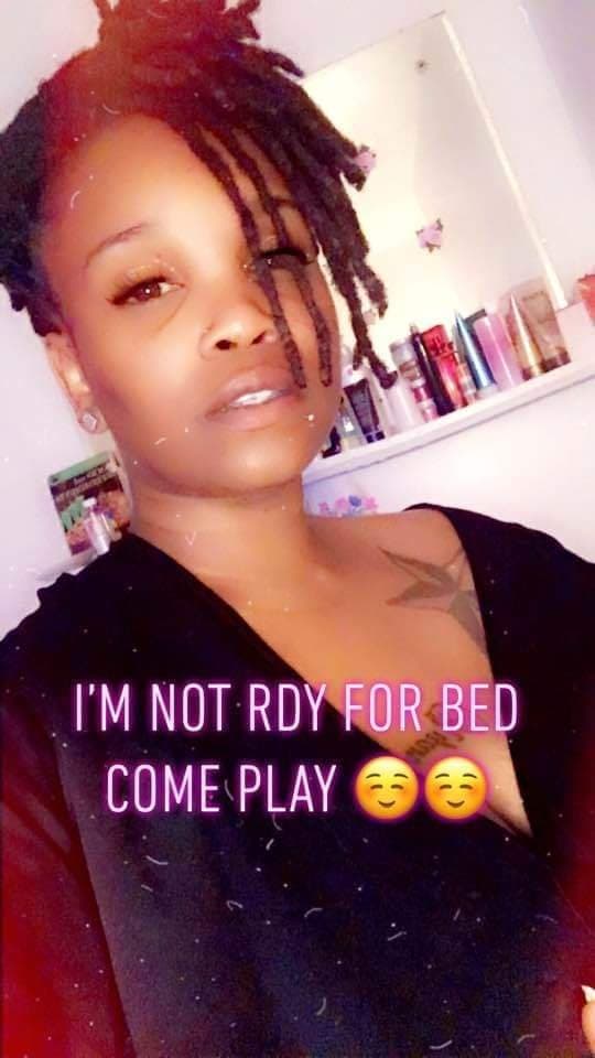 Freaky Bi Bbw Auntie (She need to start a only fans) I would not pull out 19