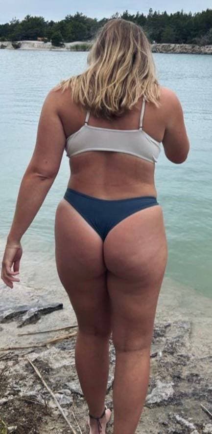 Big ass bikini teen, save the pics