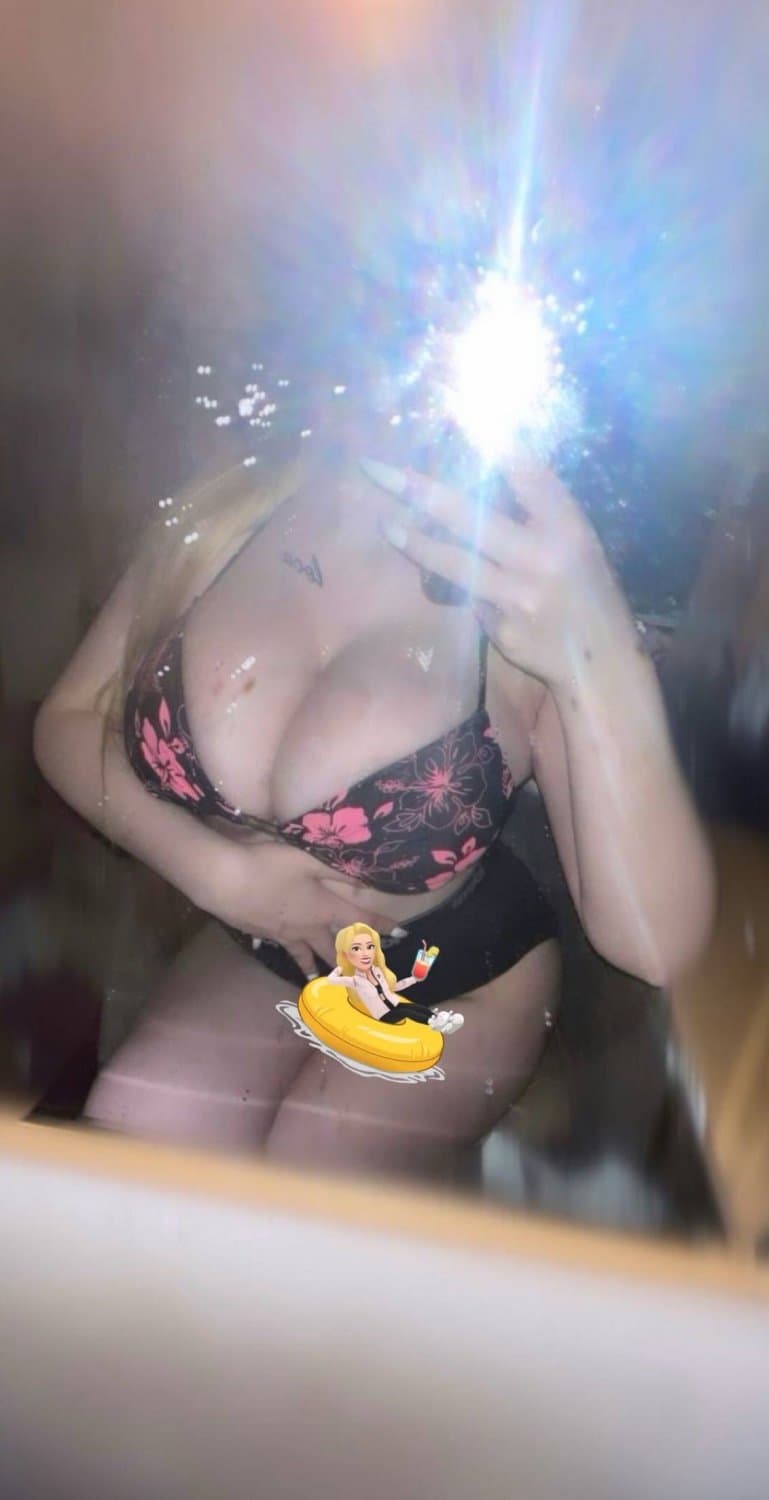 Young Serbian bimbo | Srpska bimbo plavusa