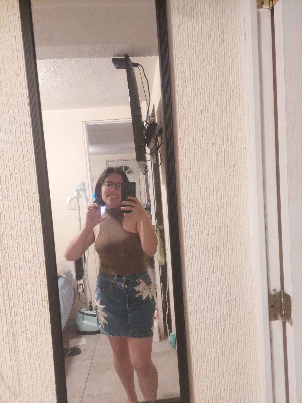 Blanca puta exhibida por cornudo