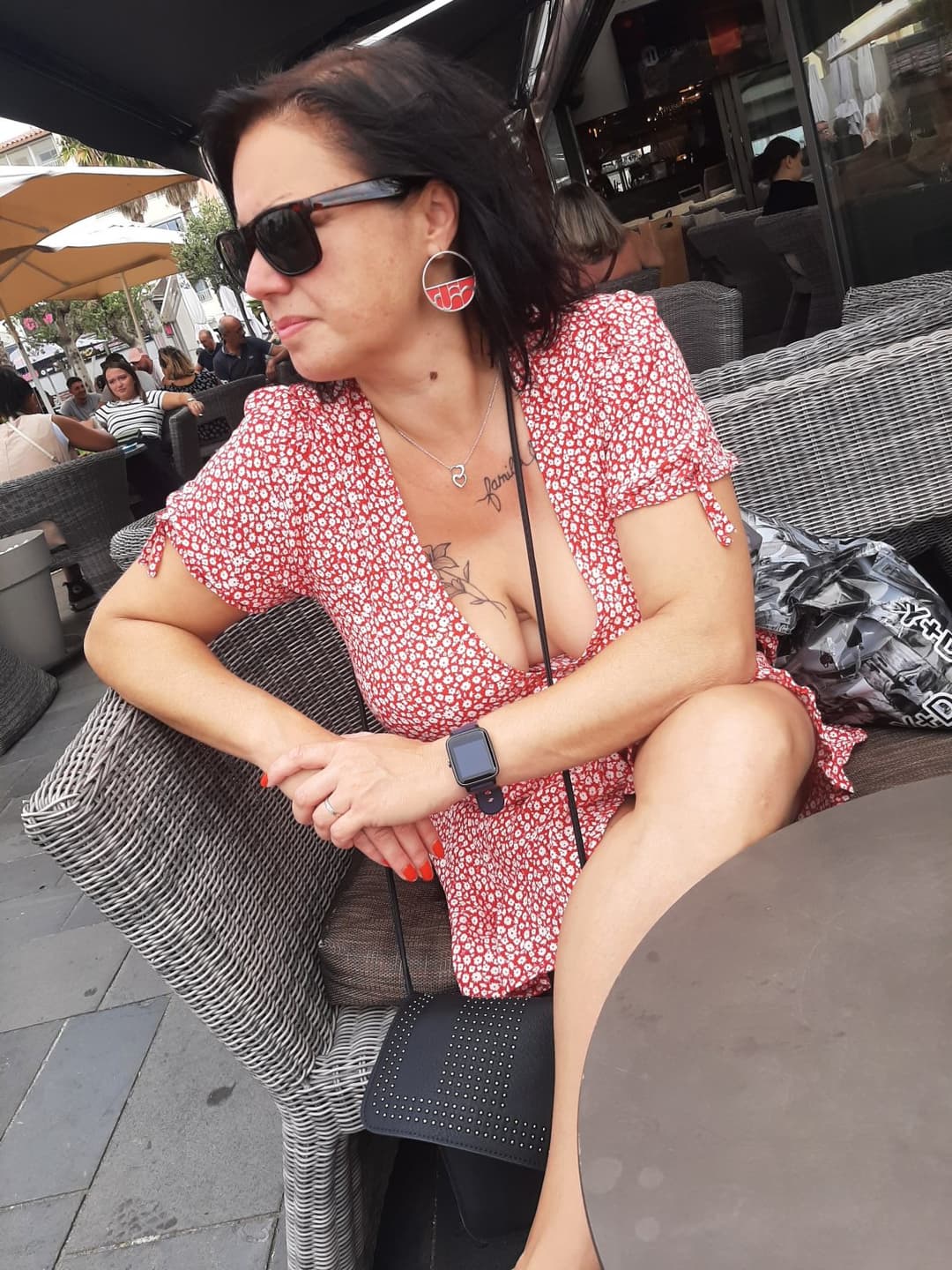 Cleavage braless slut