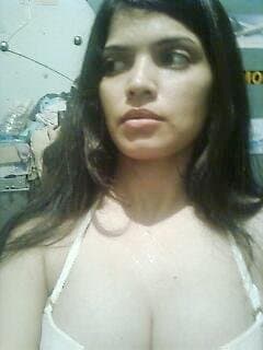 Click to view full size Hot Desi Indian Whore Selfie Leaks