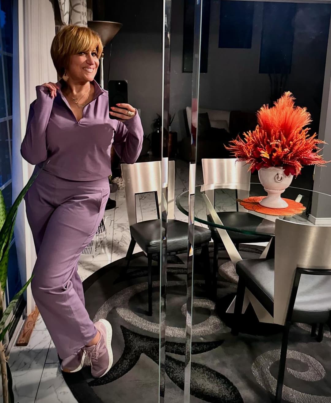 Thick Gilf flight attendant 2