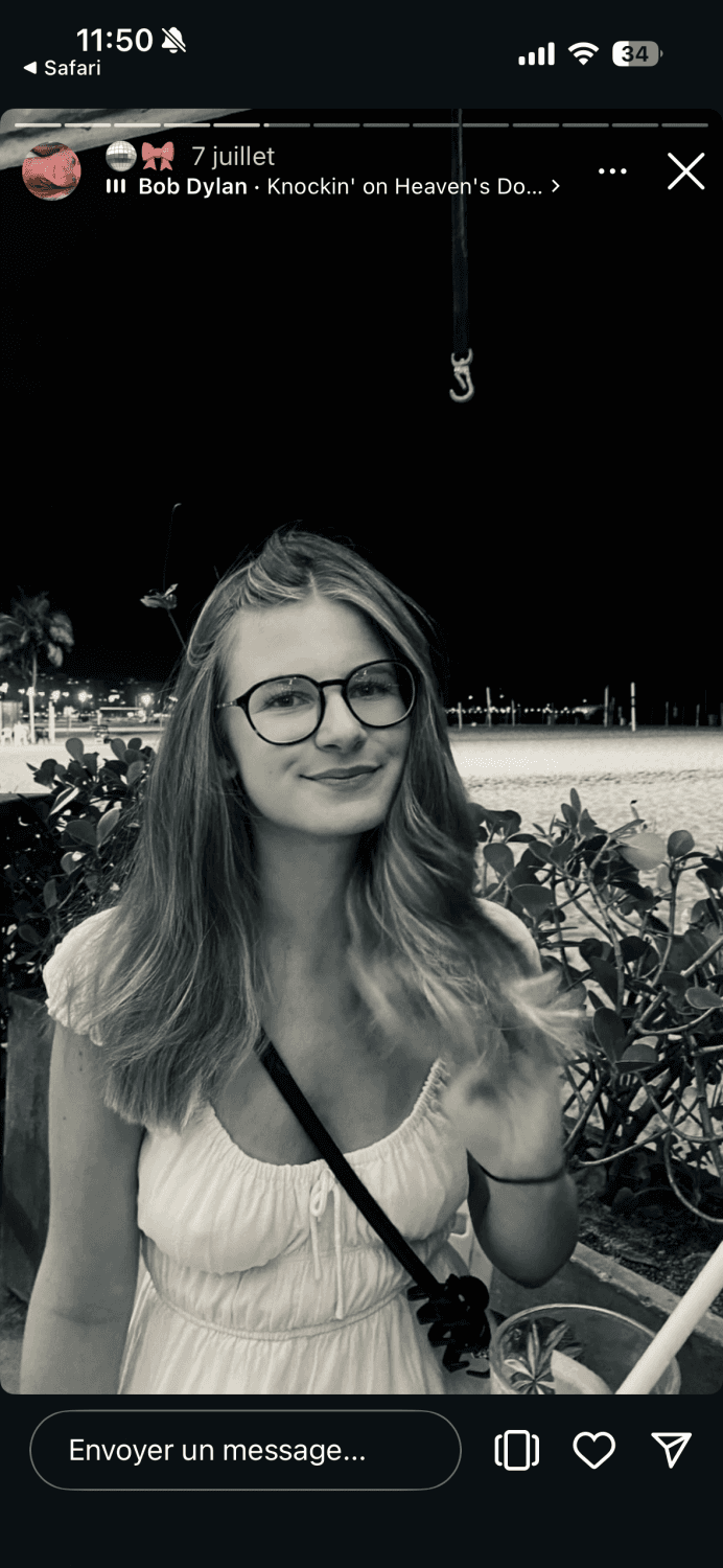 Click to view full size Young and sexy French girl