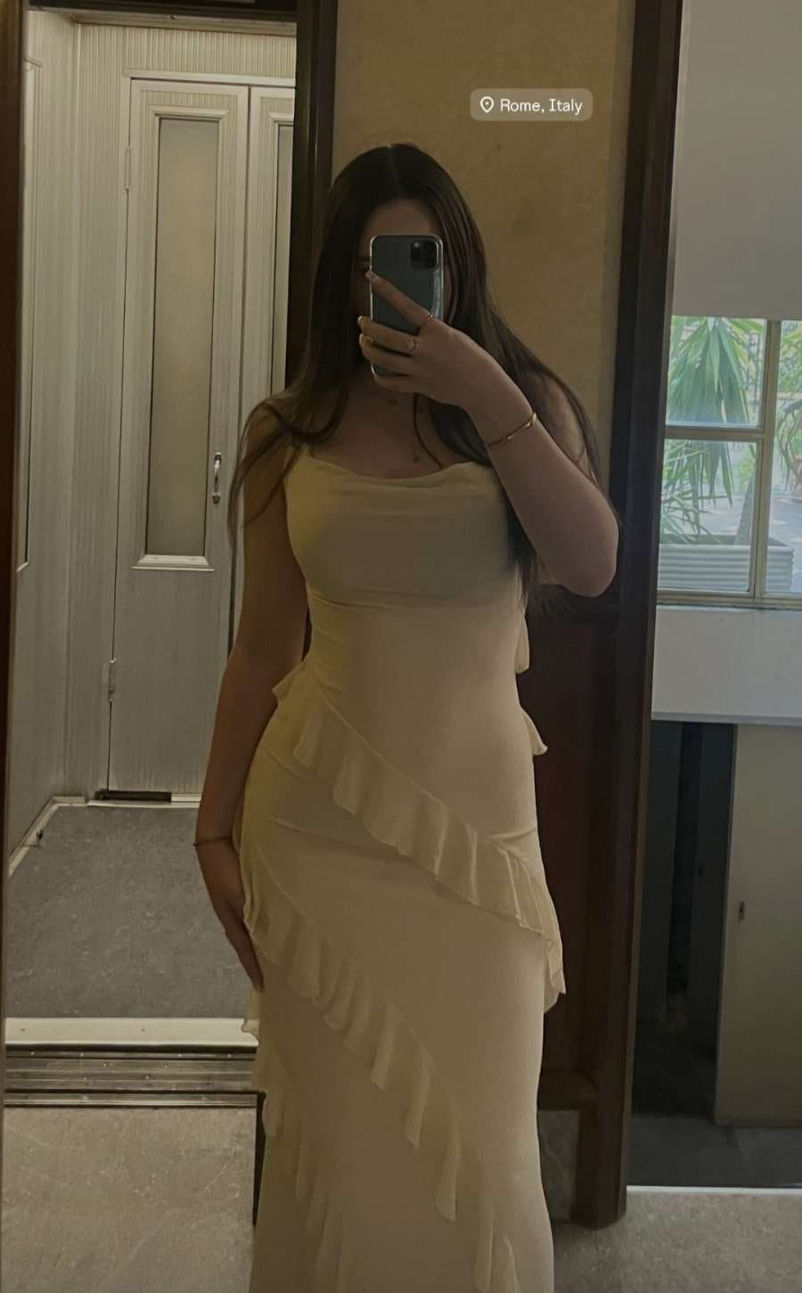 Ma soeur de 21 ans elle est trop belle régalez vous les gars