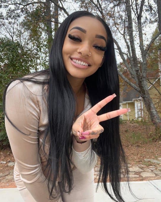 THICK BUBBLE? BUTT? EBONY?