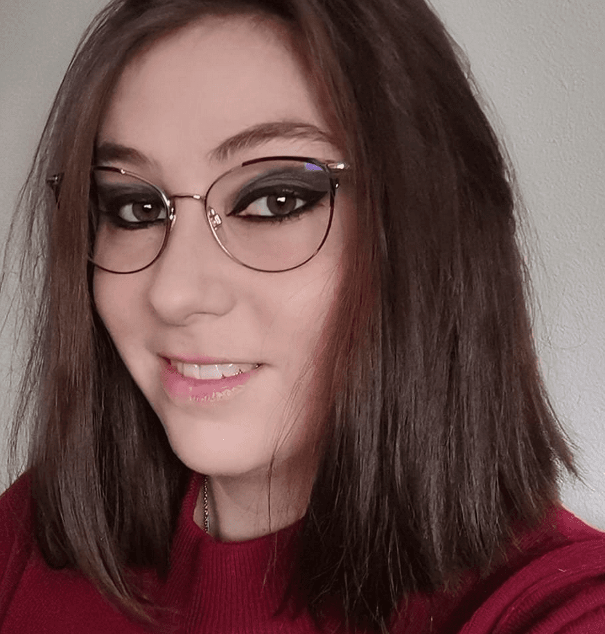 Sarah the french cumslut / Sarah la salope en manque de foutre