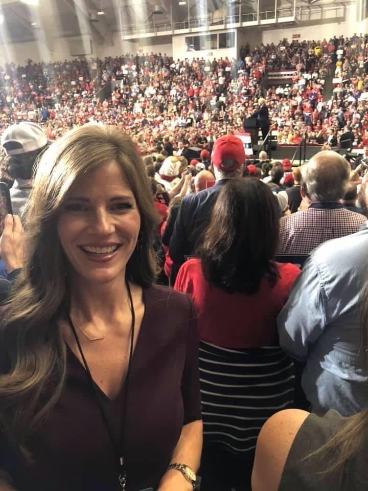 Louisiana sluts, if recognize them msg me to talk about them.