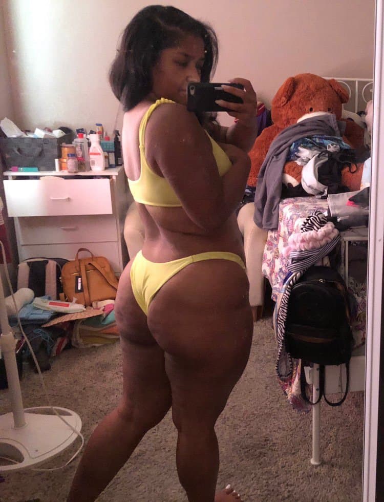 Thick Ebony bitch dress up