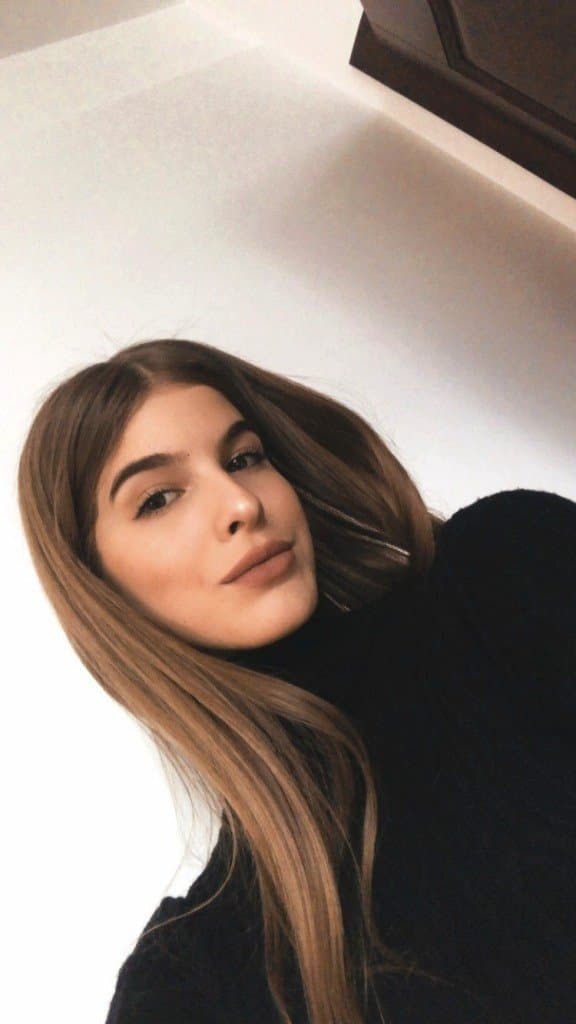 Alexia, 20, Oradea Romania