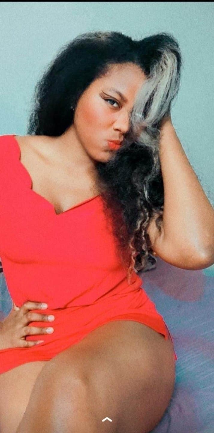 Se lo metí pelo a pelo a la hija de exjugador del Barcelona de Guayaquil