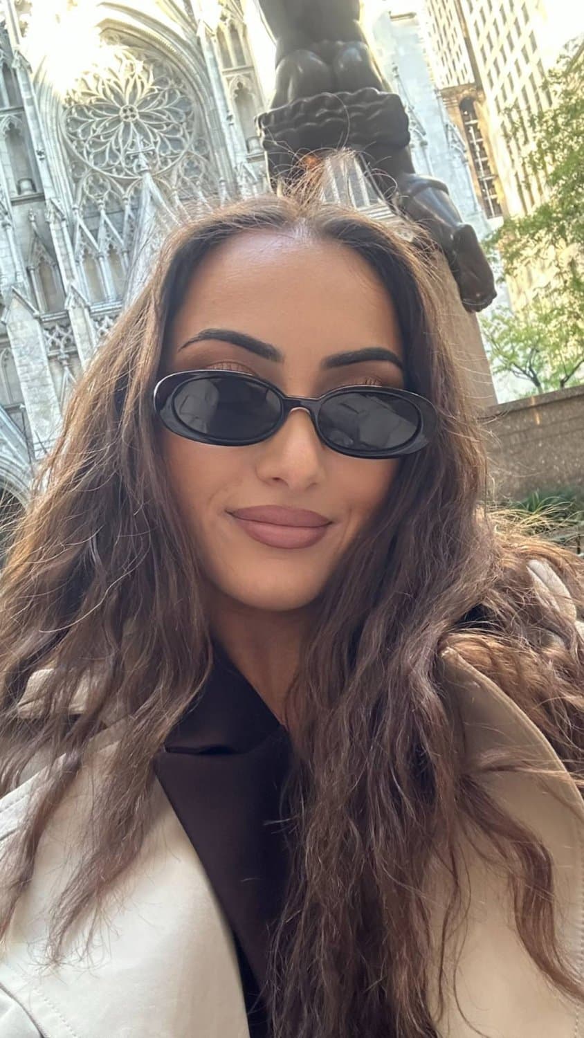 Click to view full size My hot Armenian ex Milena, repost her