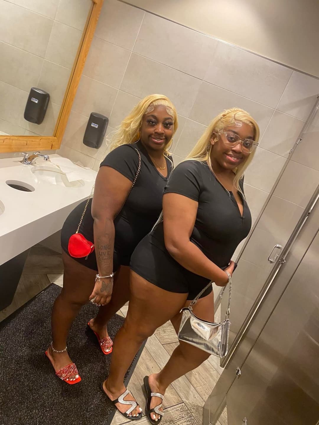 JUICY THICK BIG ASSES LATINA EBONY BBW SSBBW