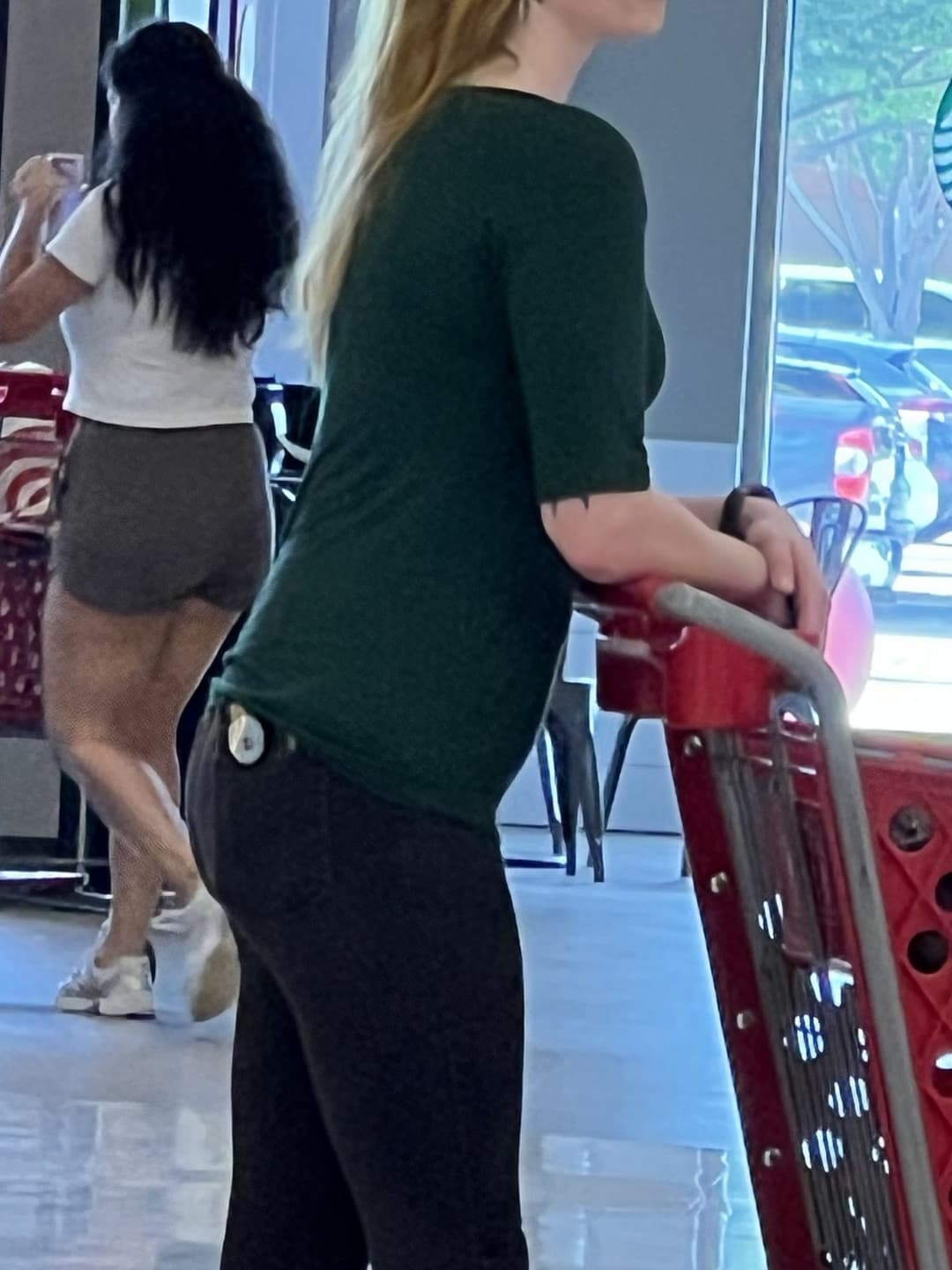 Candid MILF/Teen creep shots (she caught me and liked it!)