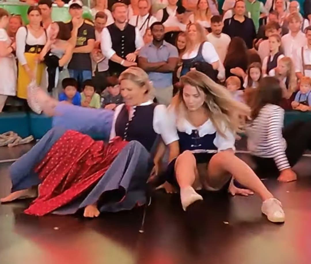 Click to view full size Devils Wheel Upskirts Pt. 2