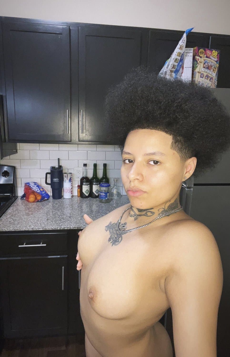 Light Skin Yellow Bone Dyke Stud Pr3tty Pu3rt0 Ric0