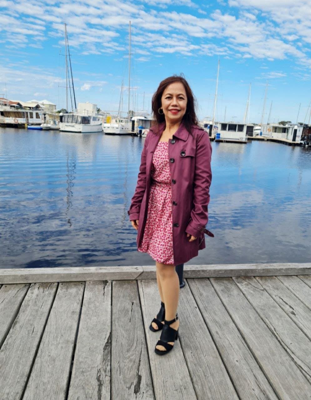 Slutty Asian Milf Leah enjoys stripping for everyone.