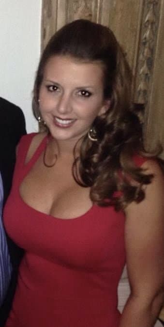 A Miss Texas winner & a few mid housewives get wet, wild & naked at spring break