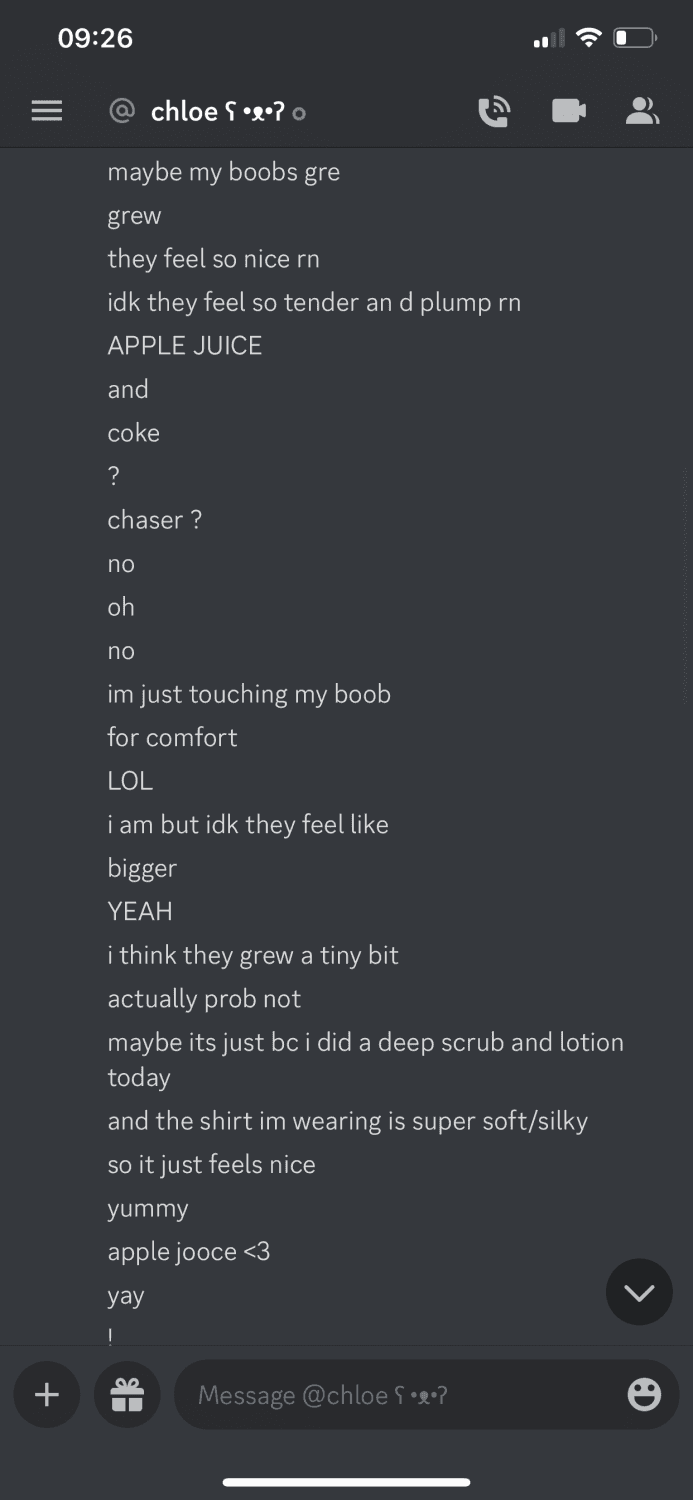 korean teen discord kitten chloe uni student