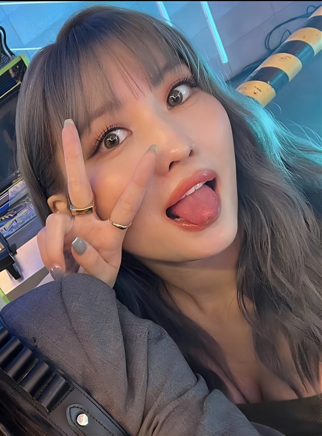 Japanese sexy talent Pussy face【TWICE momo】