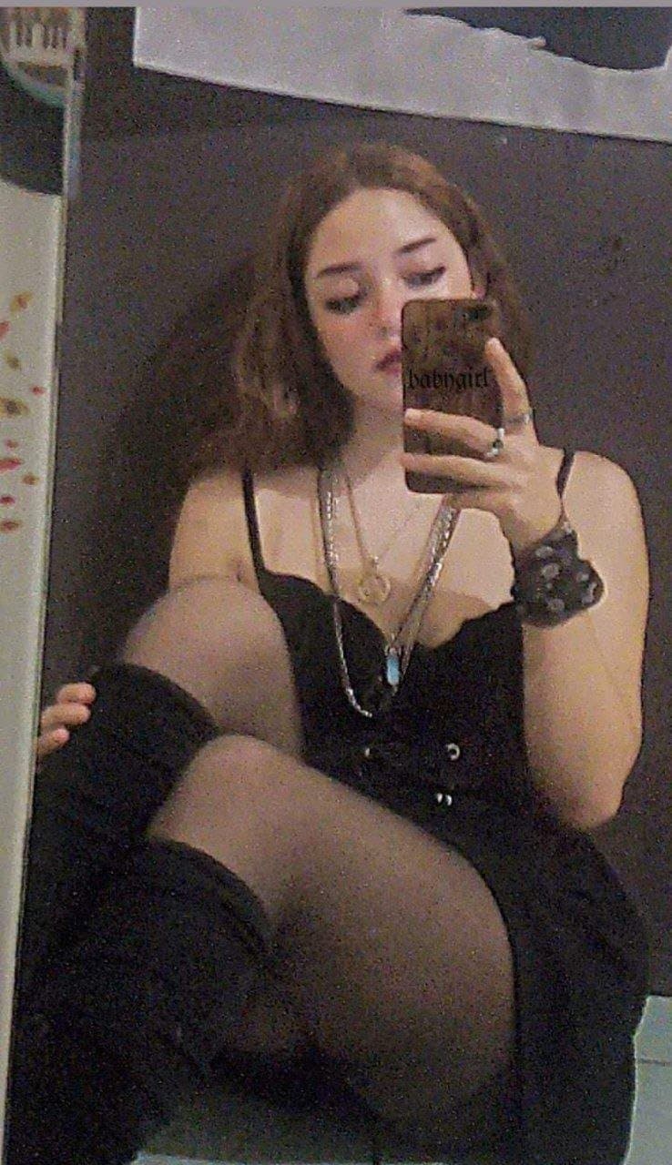 egirl shows her feet and then sucks cock and gets fucked