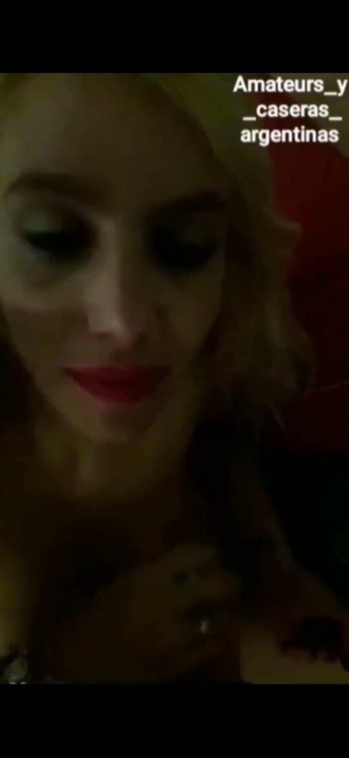 Click to view full size Donde si no? Aca!! Las buenas compilaciones de peteras argentinas. 2