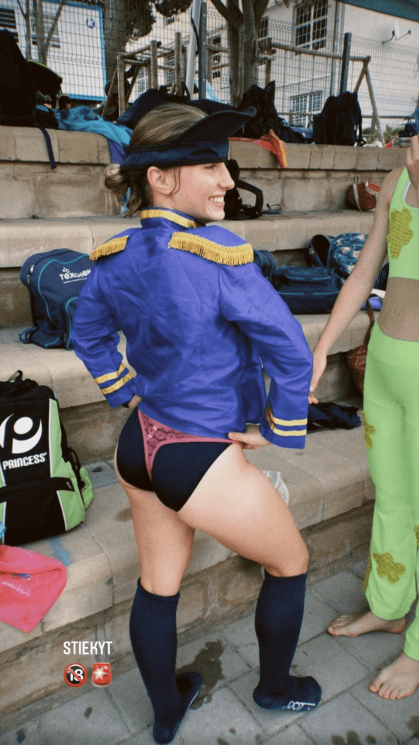 Super hot horny blonde