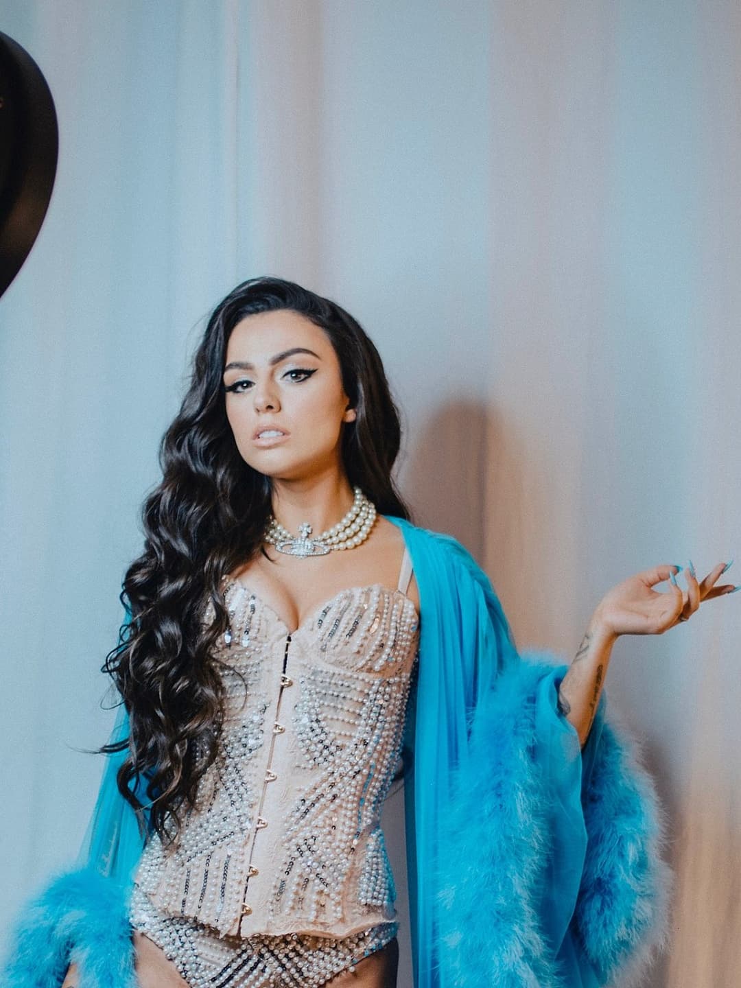 Click to view full size Cher Lloyd DeepFake Videos & Photos